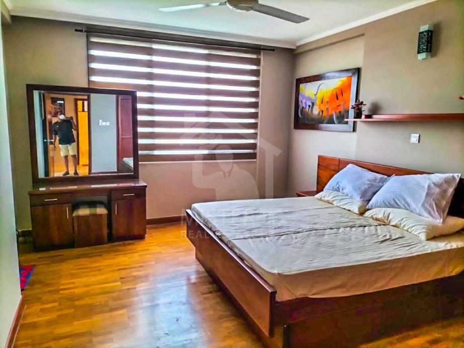 Apartment for Rent at Royal Park Condominium- image 4