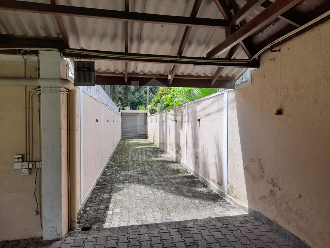 Commercial Property for Rent in Battaramulla - image 4