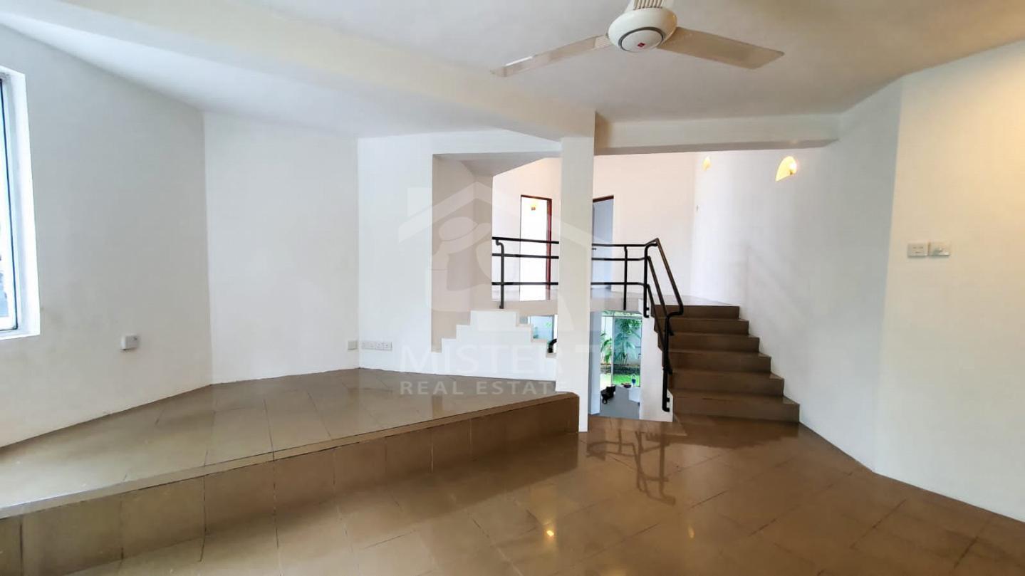 House for Rent in Colombo 05 - image 4