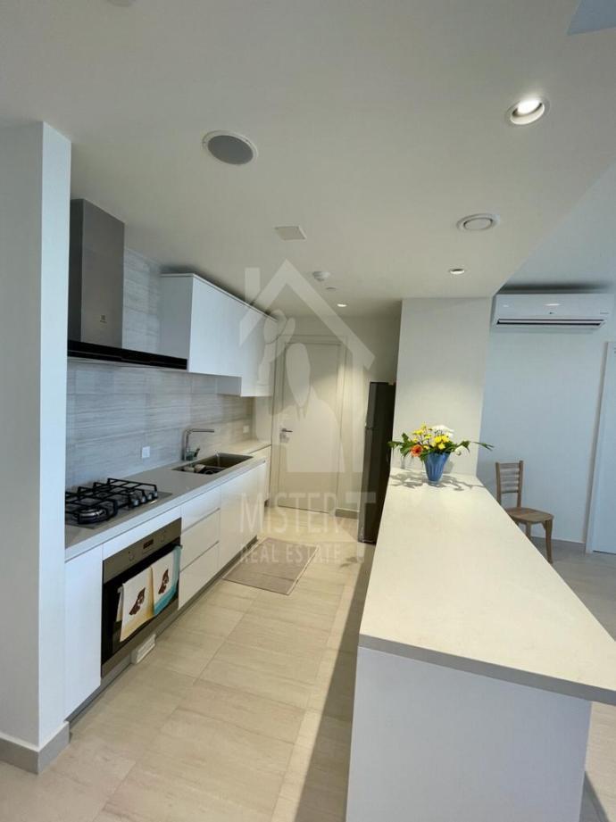 Apartment for Rent at Colombo City Centre - image 5