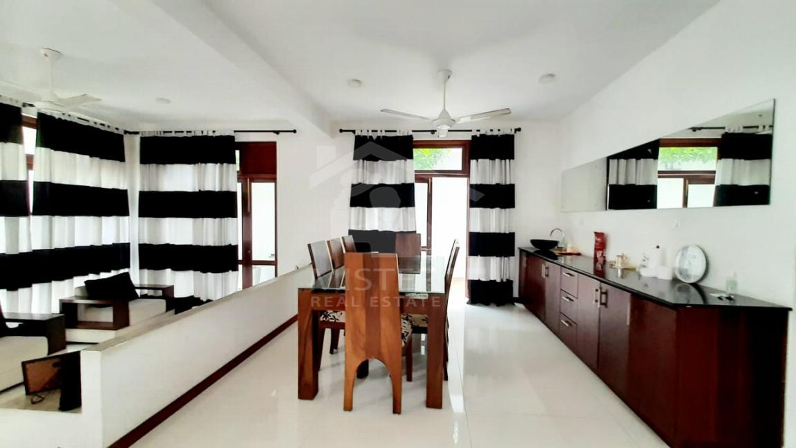 Modern House for Rent in Kotte - image 6