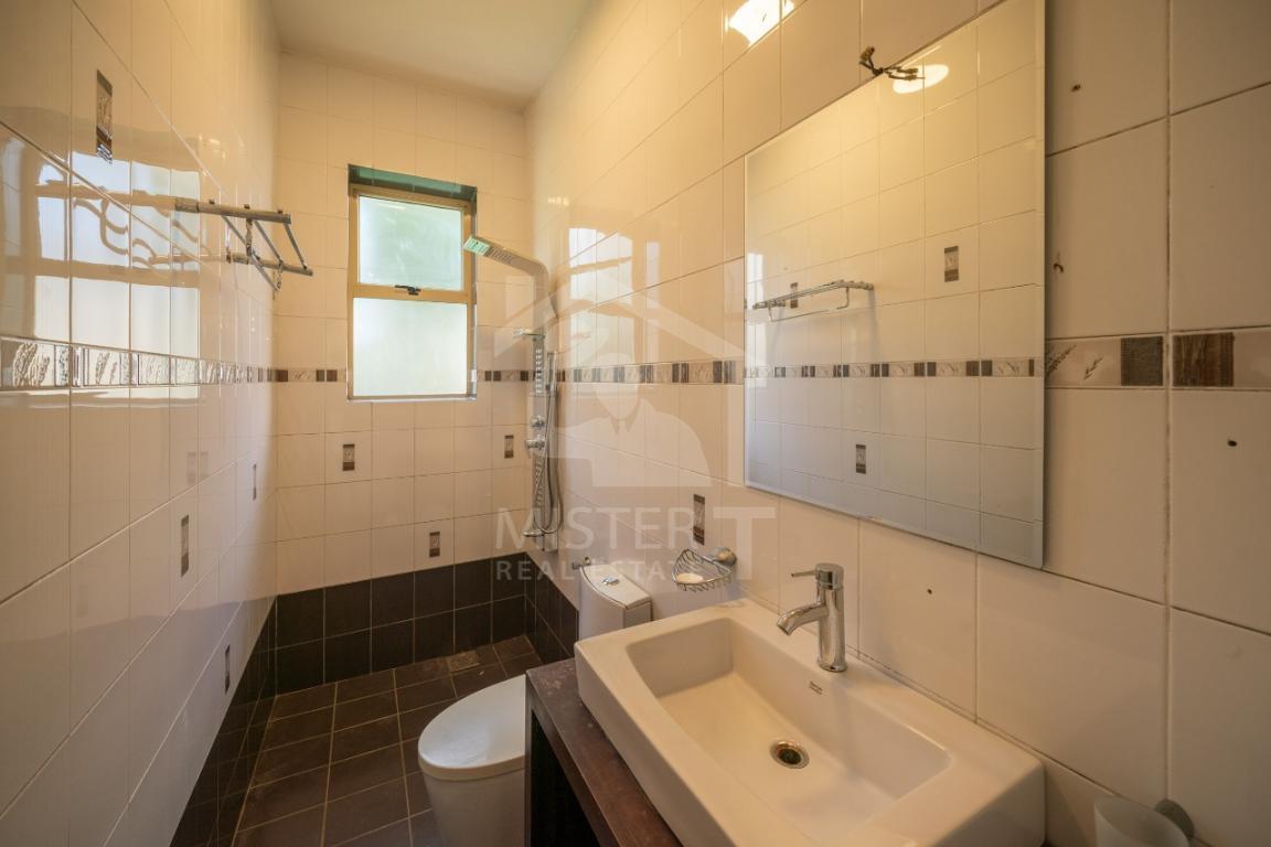 House for Rent in Boralesgamuwa- image 9