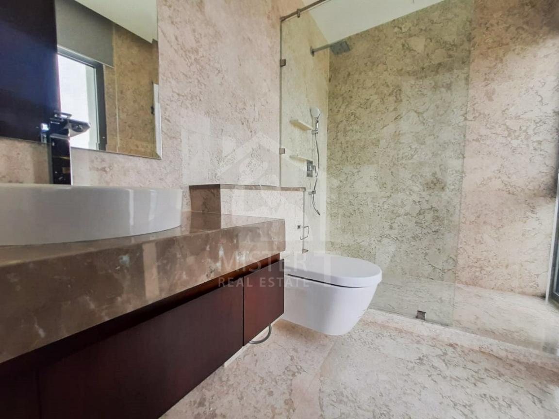 Penthouse for Rent at Altair, Colombo 02- image 9