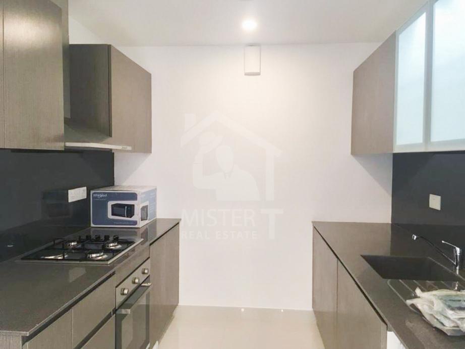 Apartment for Rent at Fairway Urban Homes- image 4