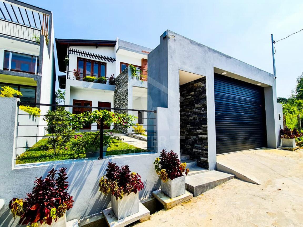 House for Sale in Malabe- image 10