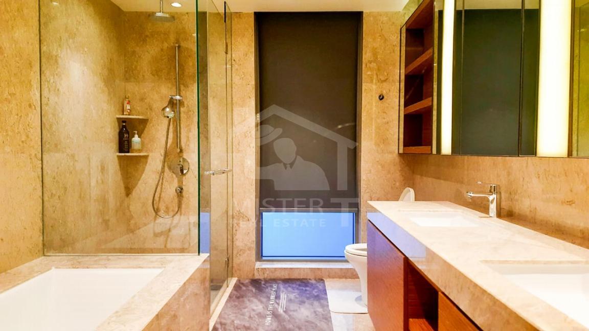 Apartment for Sale at The Residences, Colombo 02- image 10