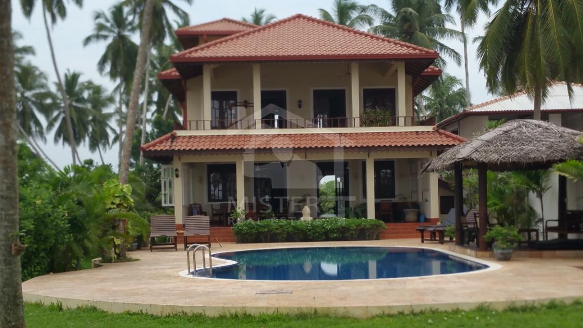 Villa For Sale- image 1