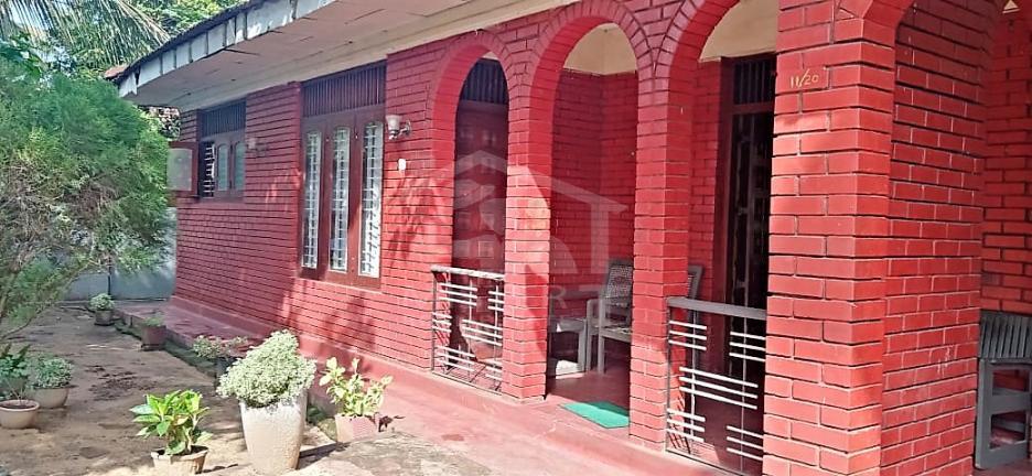 House for Sale in Katunayake- image 1