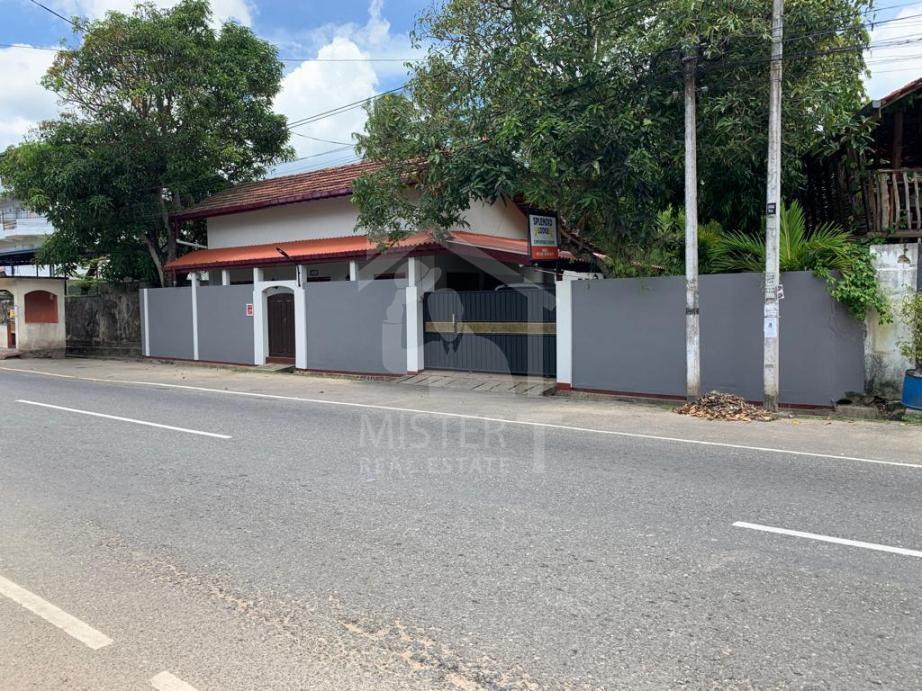 Commercial Property for Sale in Mirissa- image 1