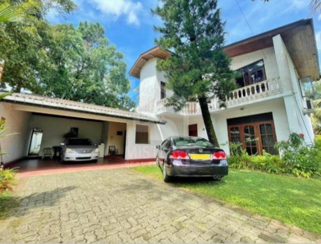 House for Sale in Pelawatta- image 1
