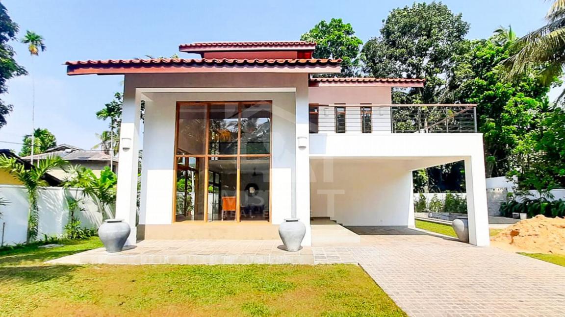 House for Sale in Beruwala- image 1