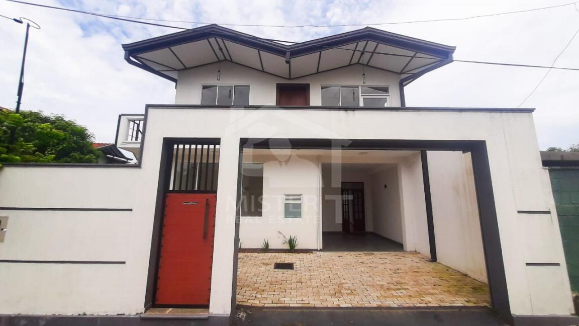 House for Sale in Maharagama- image 1