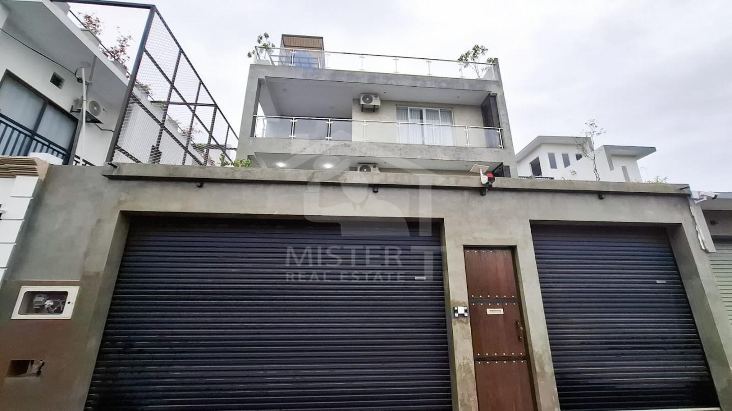 House for Sale in Malabe...