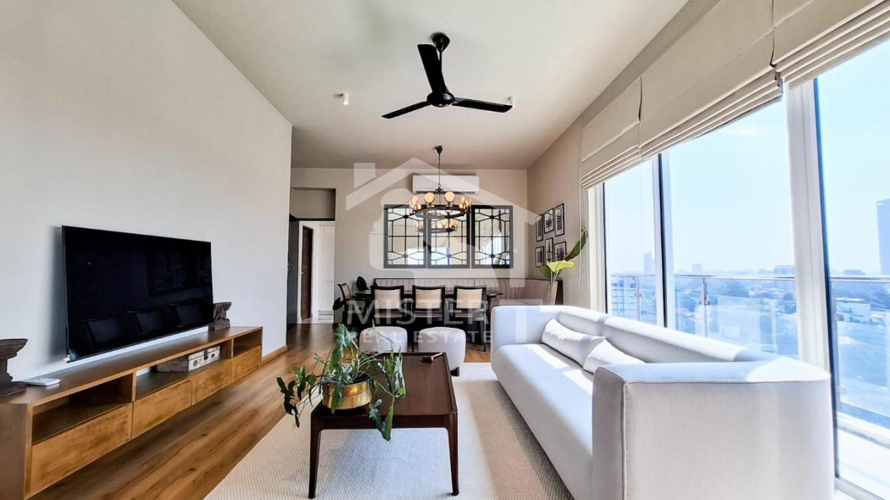 Apartment for Sale at Capital Trust, Colombo 04- image 1