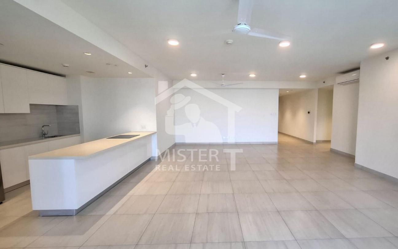 Apartment for Sale at Colombo City Centr...