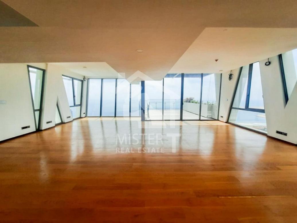 Duplex Apartment for Sale at Altair, Col...