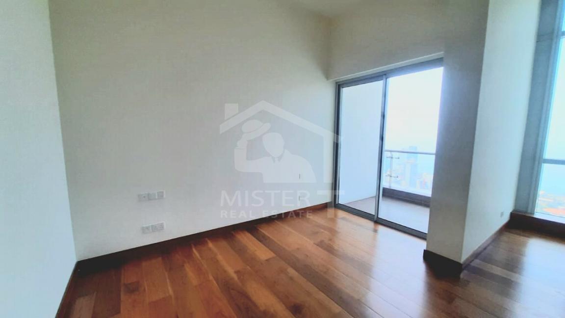 Penthouse for Sale at Colombo City Centre- image 2