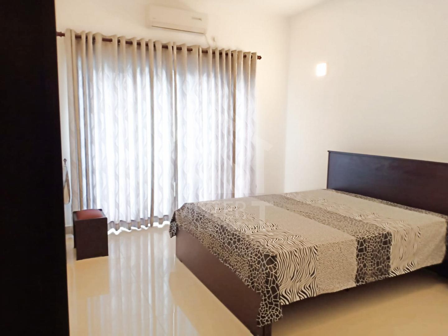 Apartment for Sale at Luxe Highway Residence- image 2