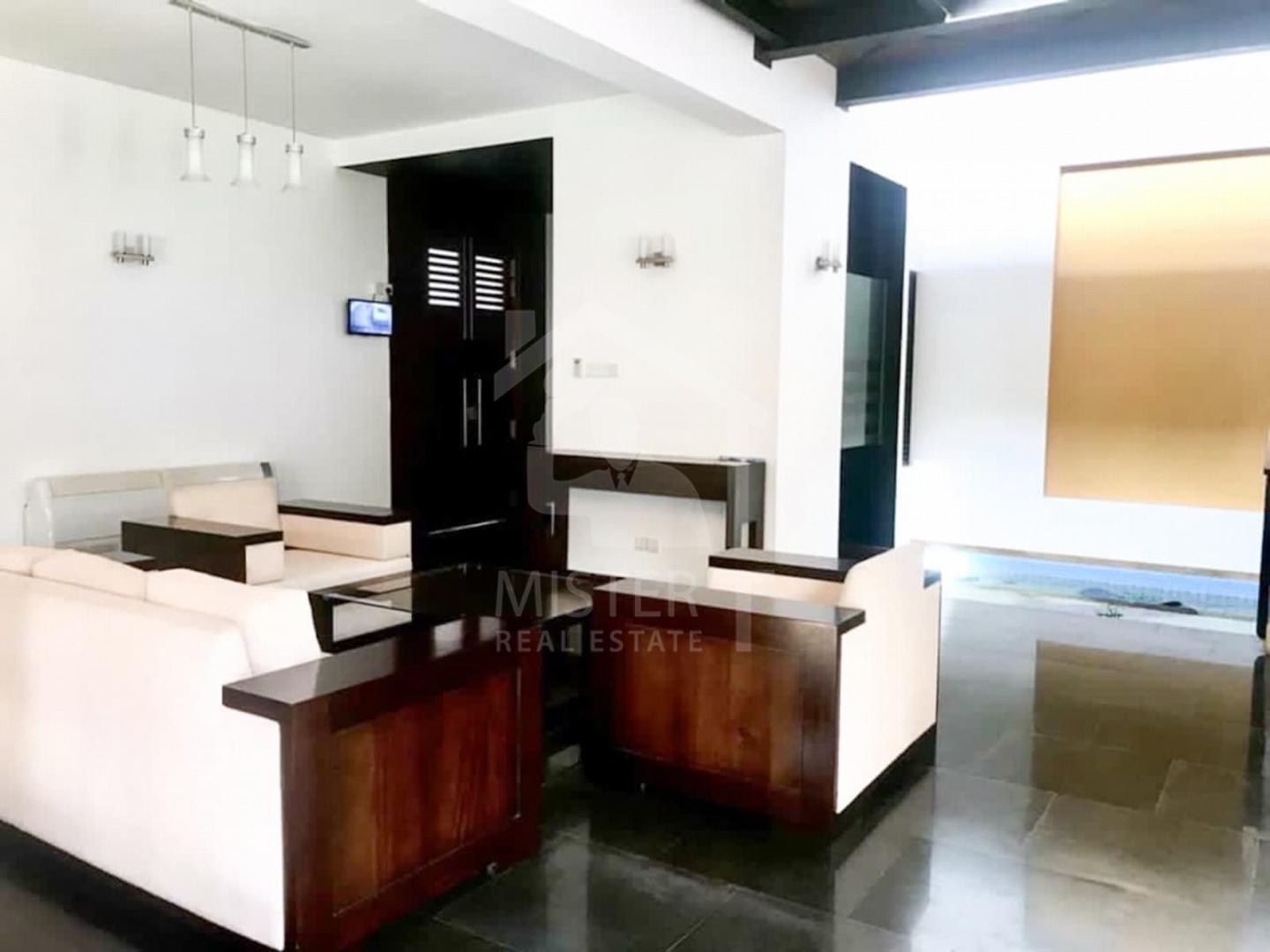 Luxury House for Sale in Battaramulla- image 2