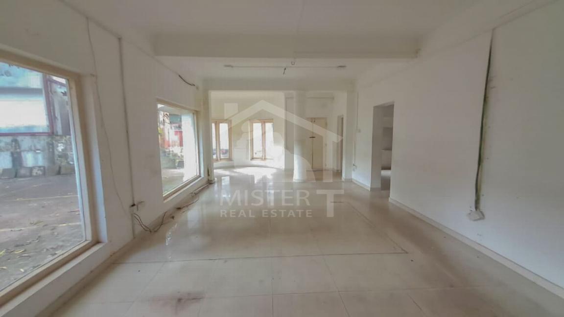 Commercial Building for Sale in Colombo 05- image 2
