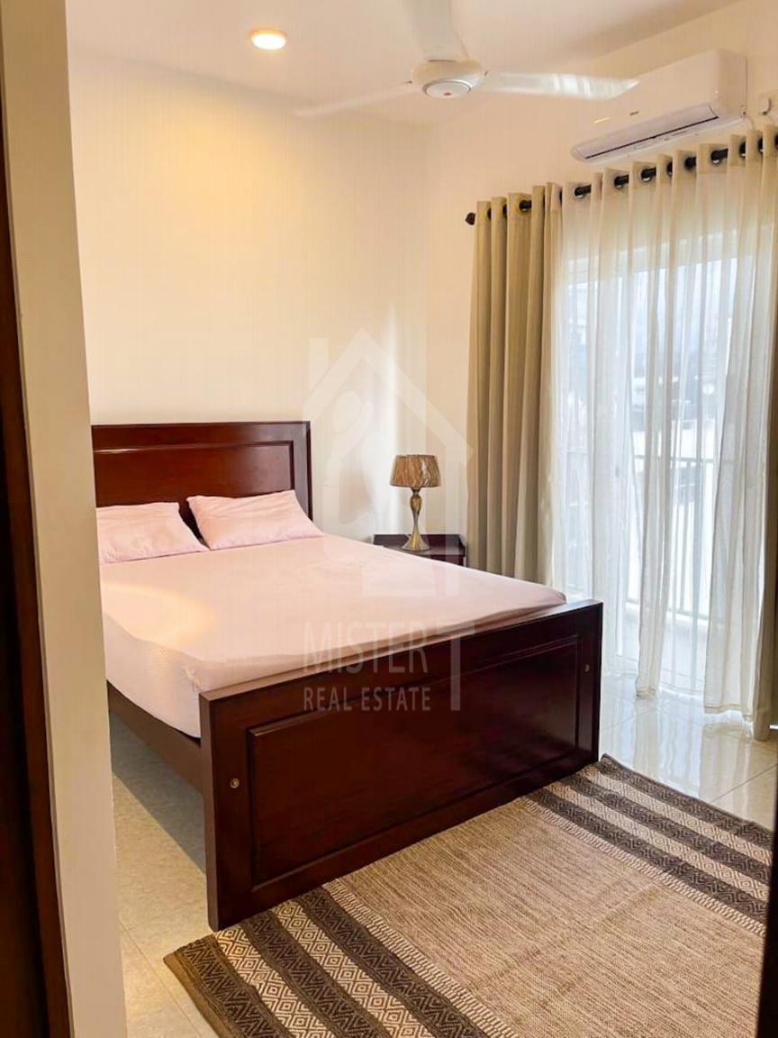 Apartment for Sale in Colombo 04- image 2