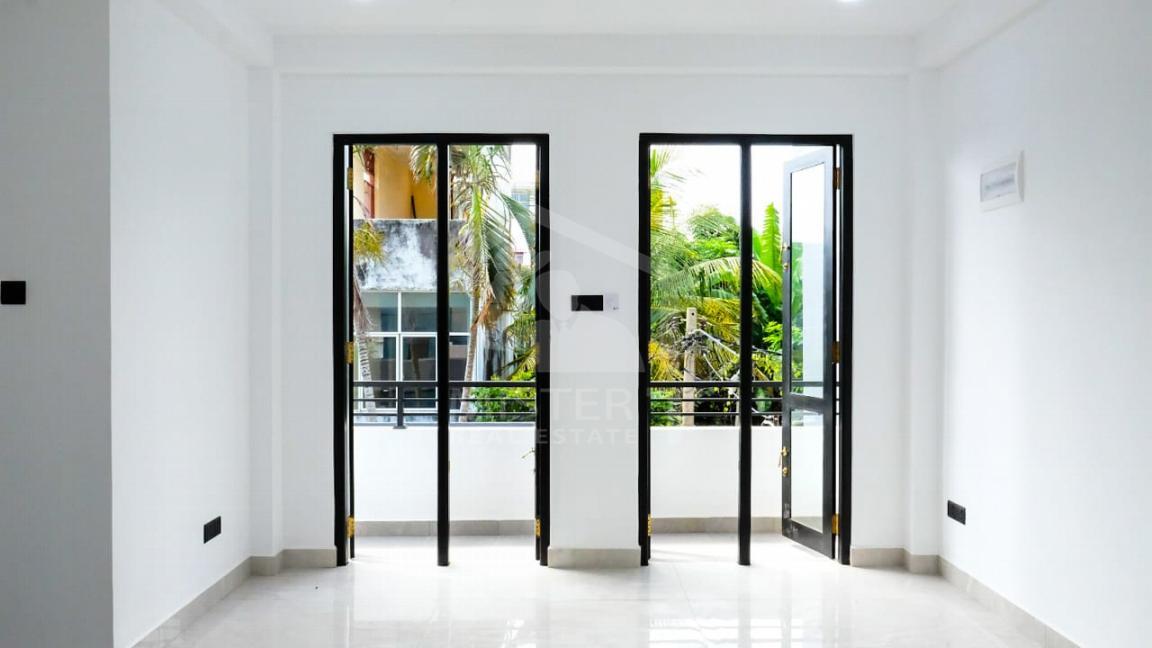 House for Sale in Mount Lavinia - image 2