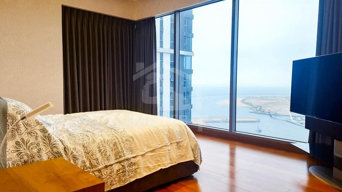 Apartment for Sale at The Residences, Colombo 02- image 2