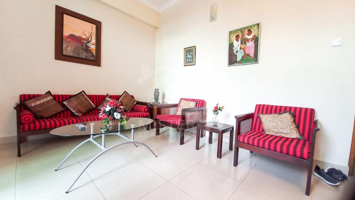 Apartment for Sale at Edward Court, Colombo 05- image 2