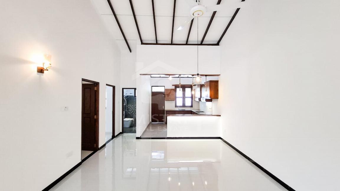 House for Sale in Malabe- image 2