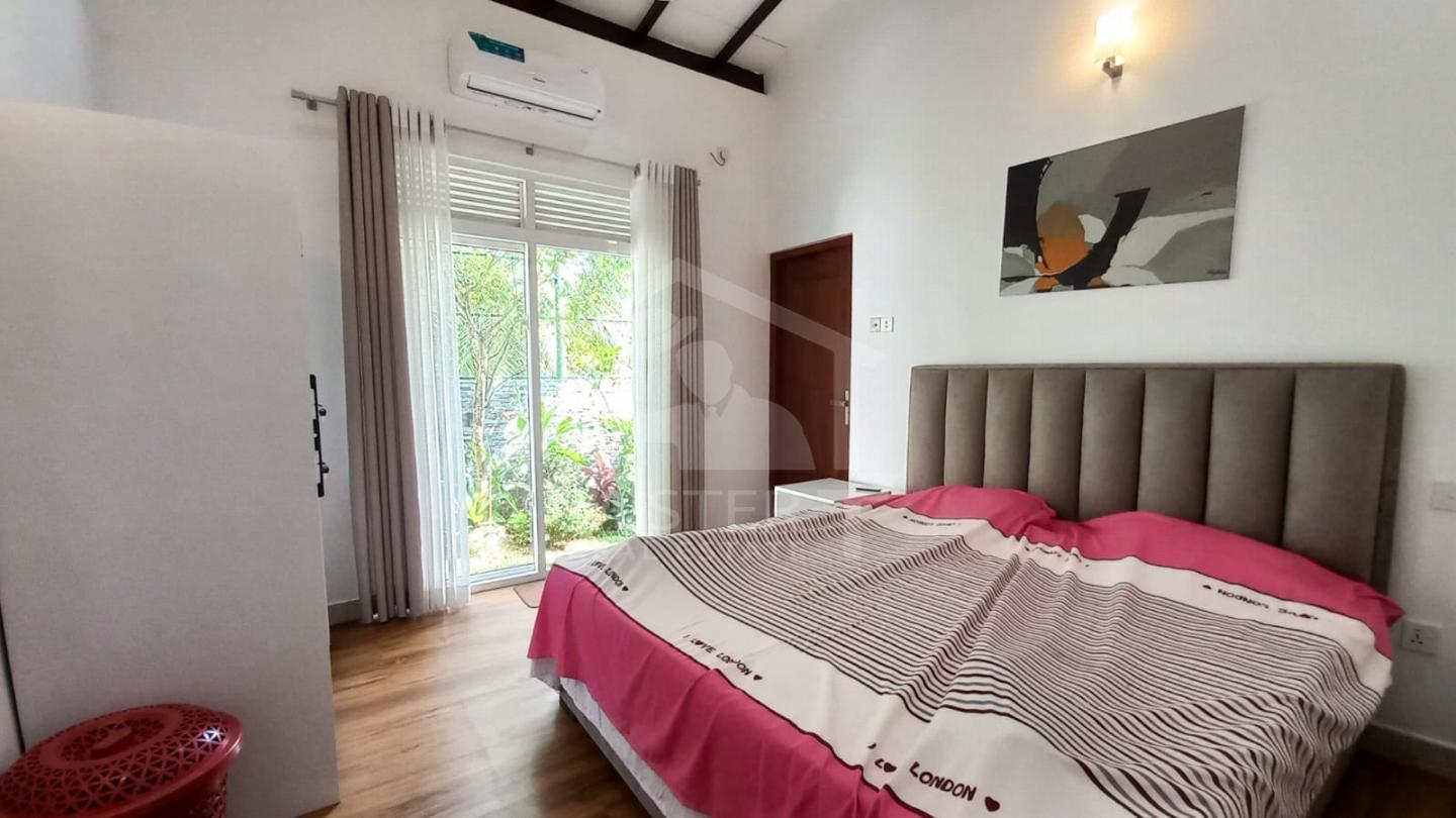 House for Sale in Thalawathugoda- image 2