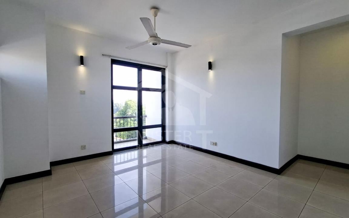 Apartment for Sale at Fairfield, Colombo 08- image 2