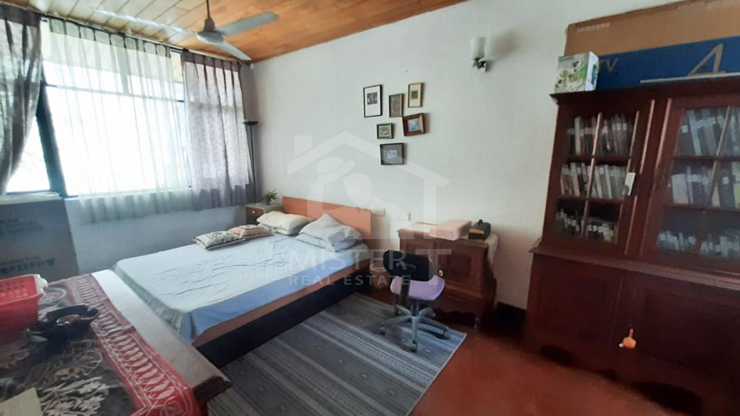 House for Sale in Colombo 05- image 3