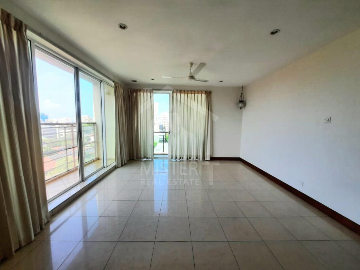 Apartment For Sale at Carriage House- image 3