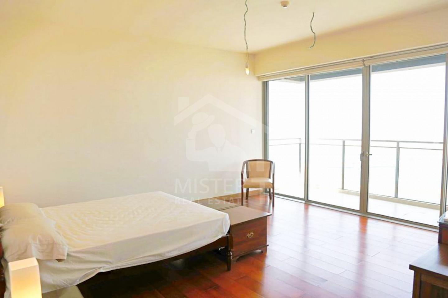 Apartment for Sale at The Residence, Colombo 02- image 3