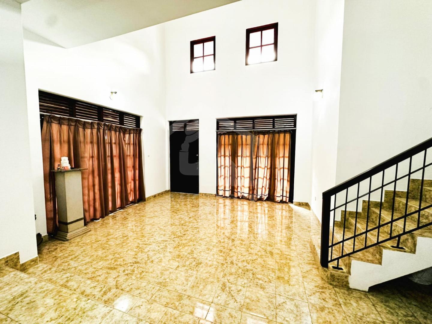 House for Sale in Kottawa- image 3