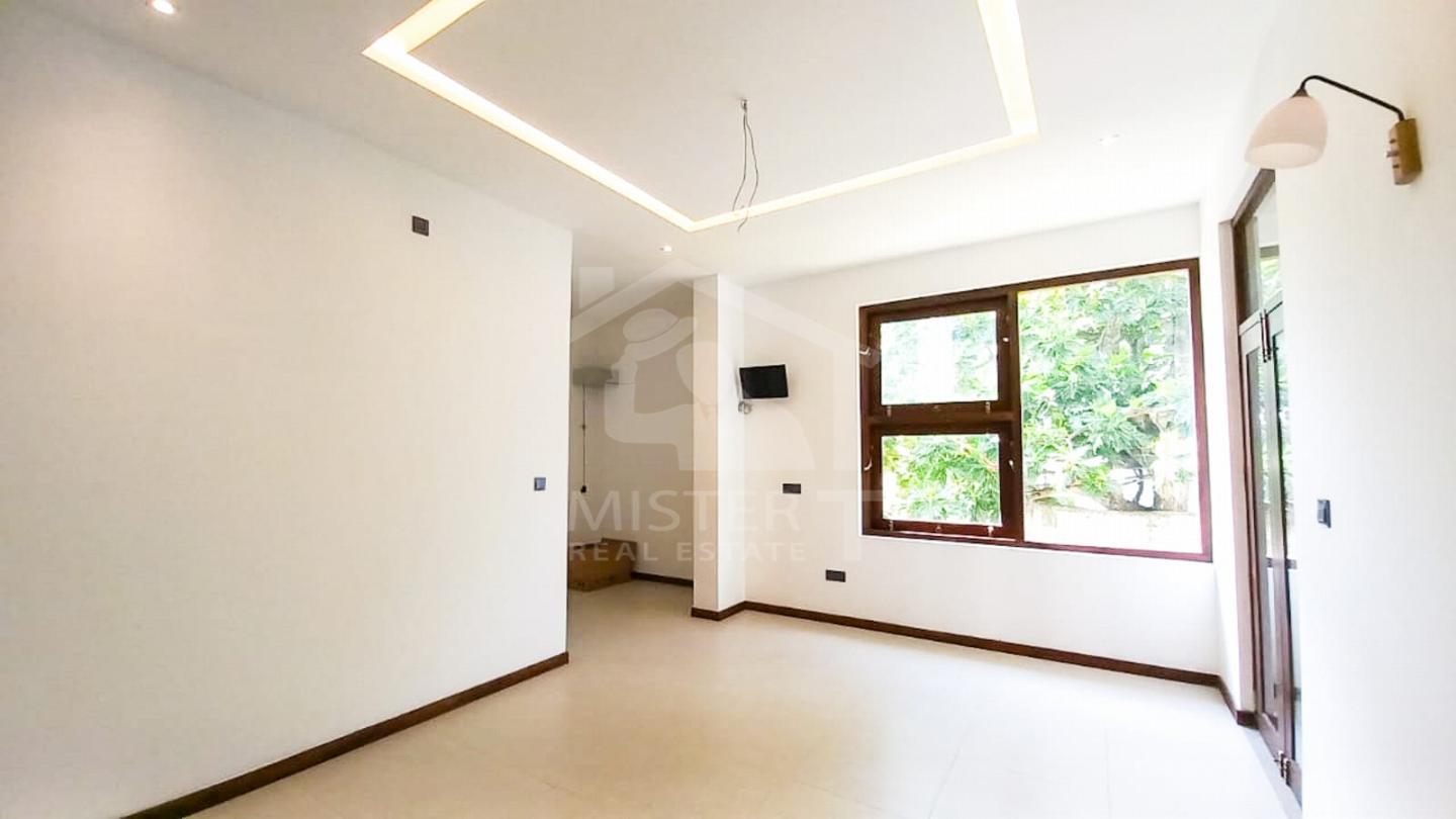 Luxury House for Sale in Battaramulla- image 3