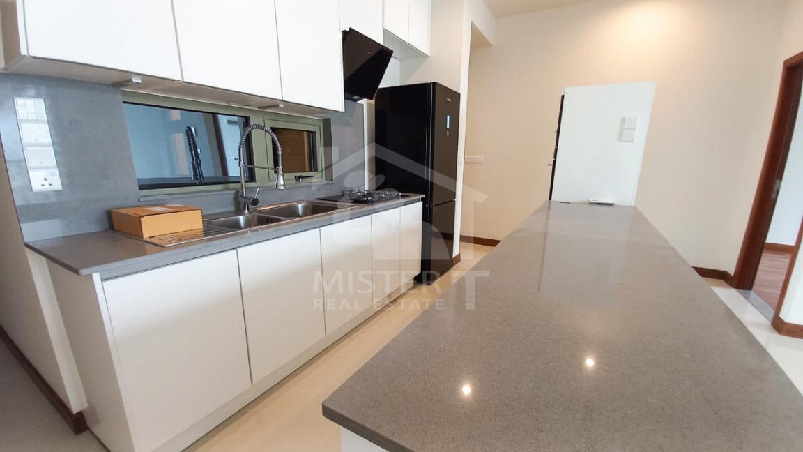 Apartment for Sale at The Grand, Colombo 07- image 3