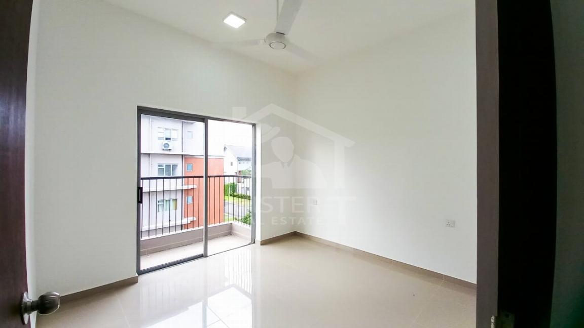Apartment for Sale in Kahathuduwa- image 3