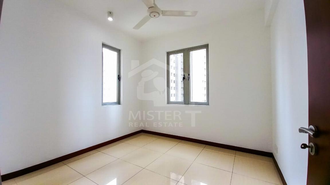 Apartment for Sale at Onthree20, Colombo 02- image 3