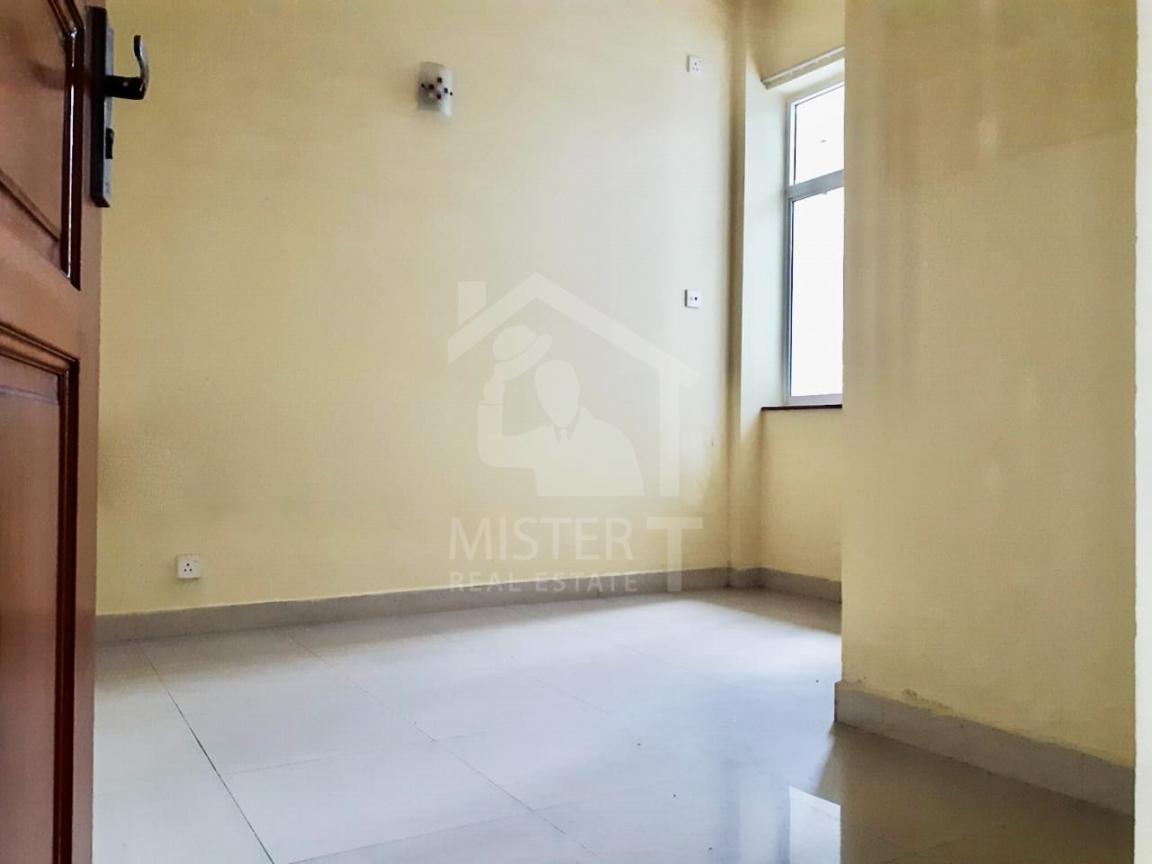 Apartment for Sale at Edward Court, Colombo 05- image 3