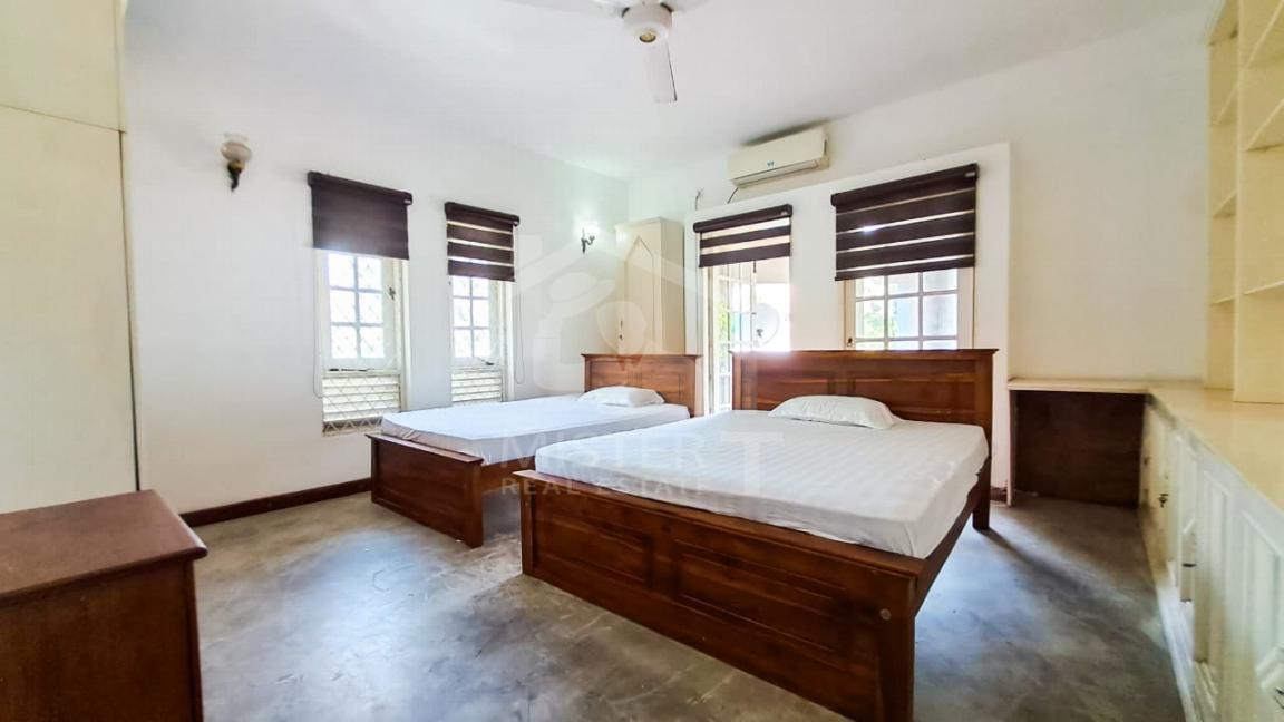 Private Condominium for Sale in Colombo 08 - image 3