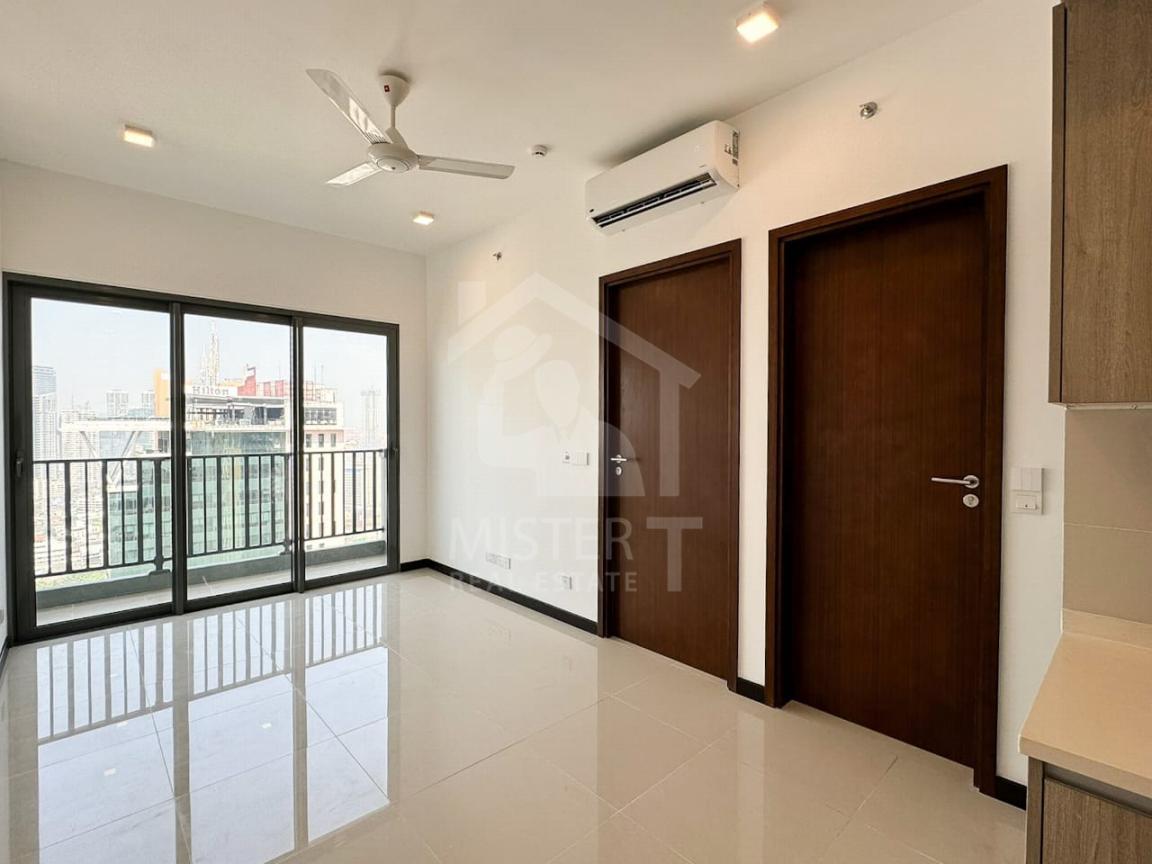 Apartment for Sale at Tri-Zen, Colombo 02- image 3