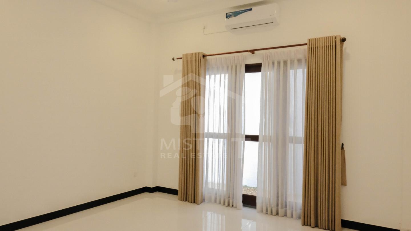 Luxury House for Sale in Piliyandala- image 4