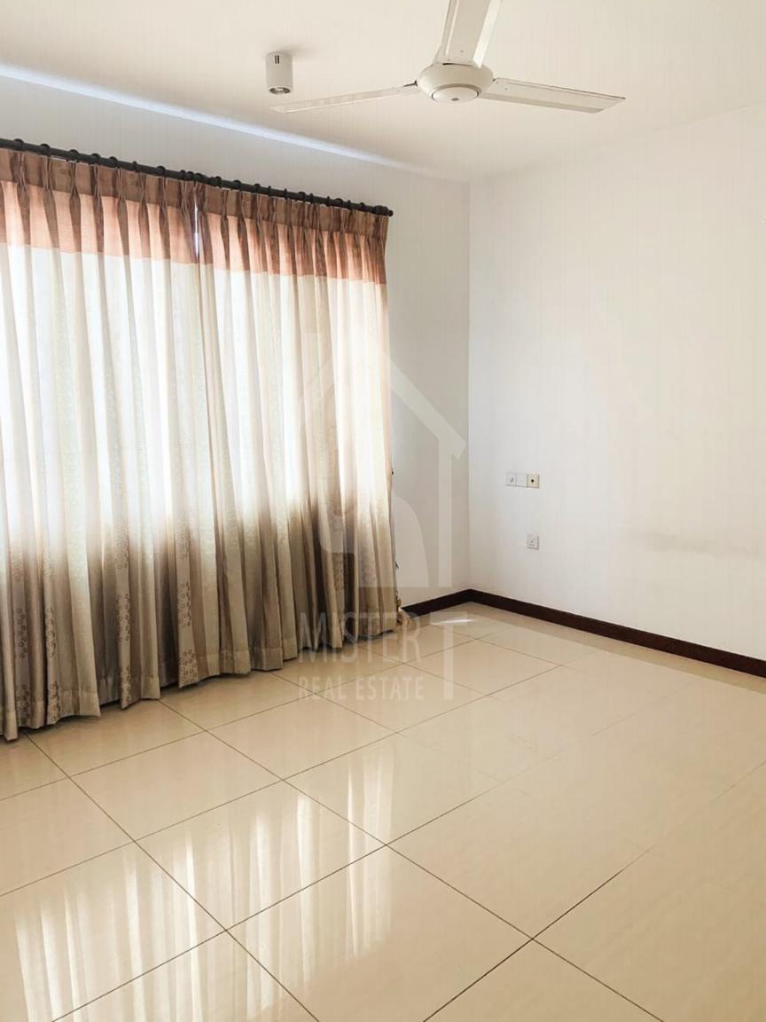 Apartment for Sale at OnThree20, Colombo 02- image 4