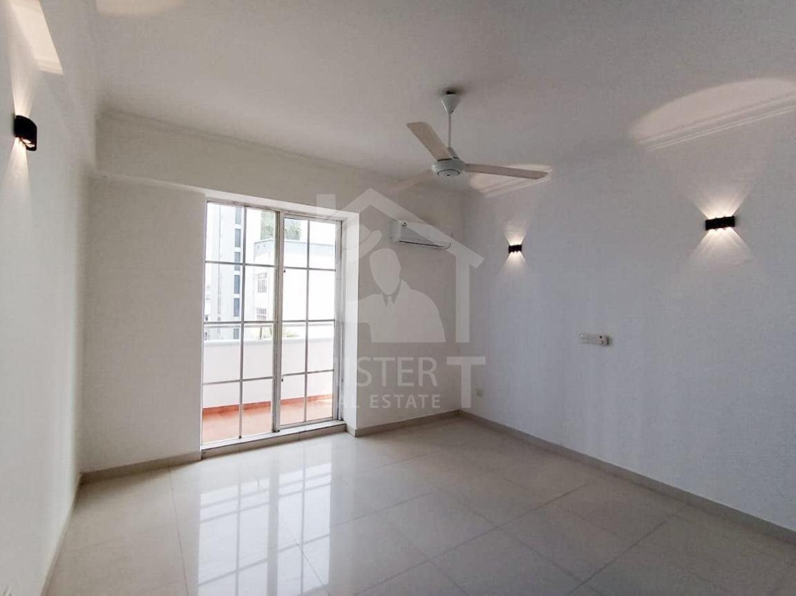 Apartment for Sale at Sun City, Colombo 03- image 4