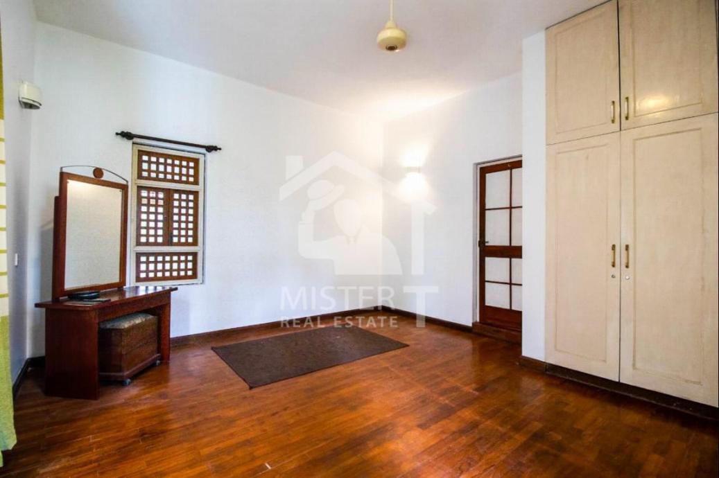 House for Sale in Nawala- image 4