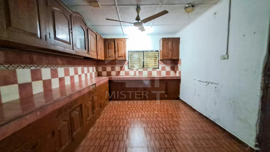 House for Sale in Colombo 06- image 4