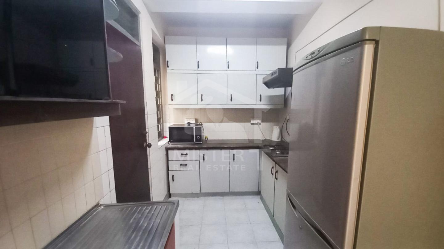 Private Apartment for Sale in Colombo 03- image 4