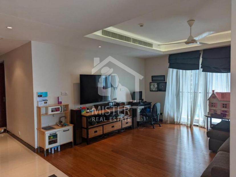 Apartment for Sale at Orwell Residences- image 4