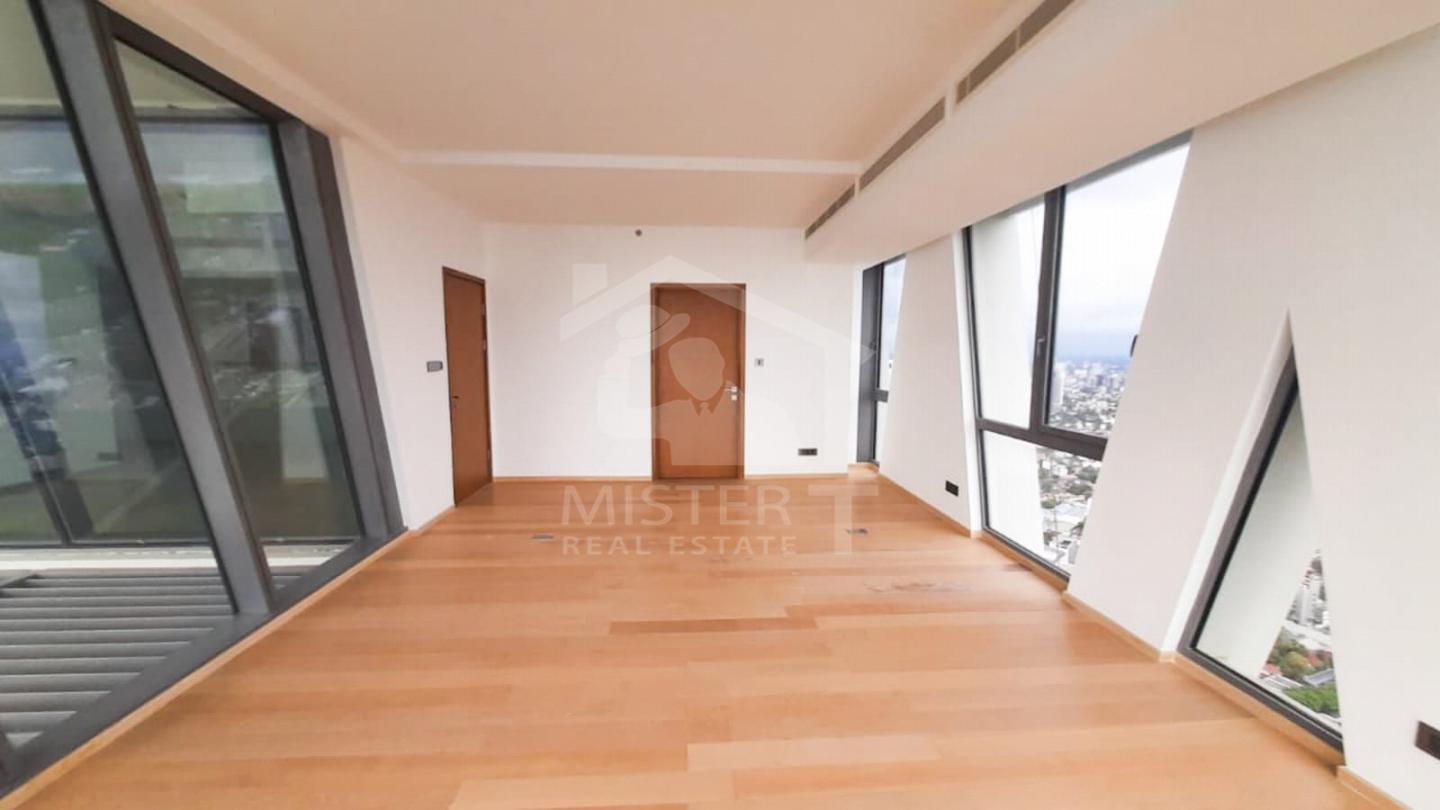 Duplex Sky Villa for Sale in Altair- image 5